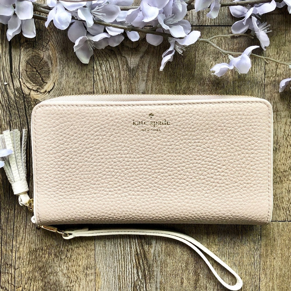 Kate Spade Chester Street Brigitta Wristlet Wallet